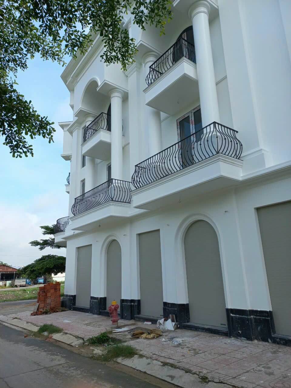 mái hiên di động