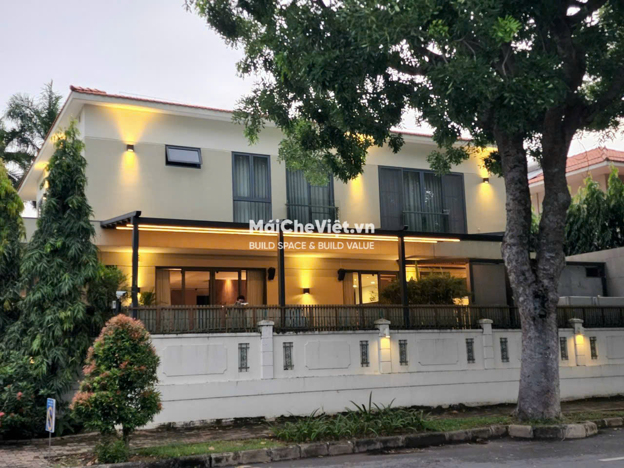 mái bạt xếp di động