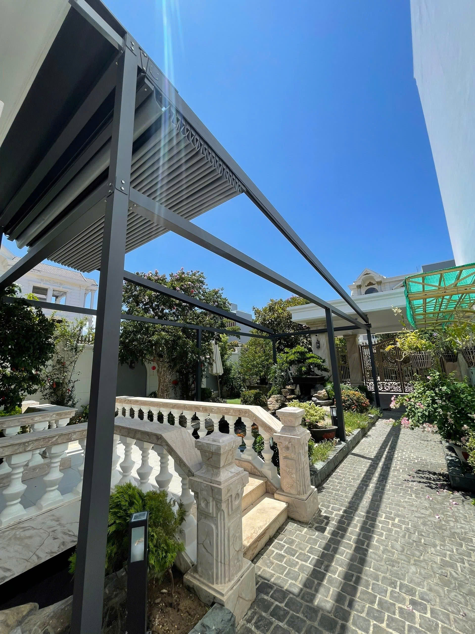 mái bạt xếp di động