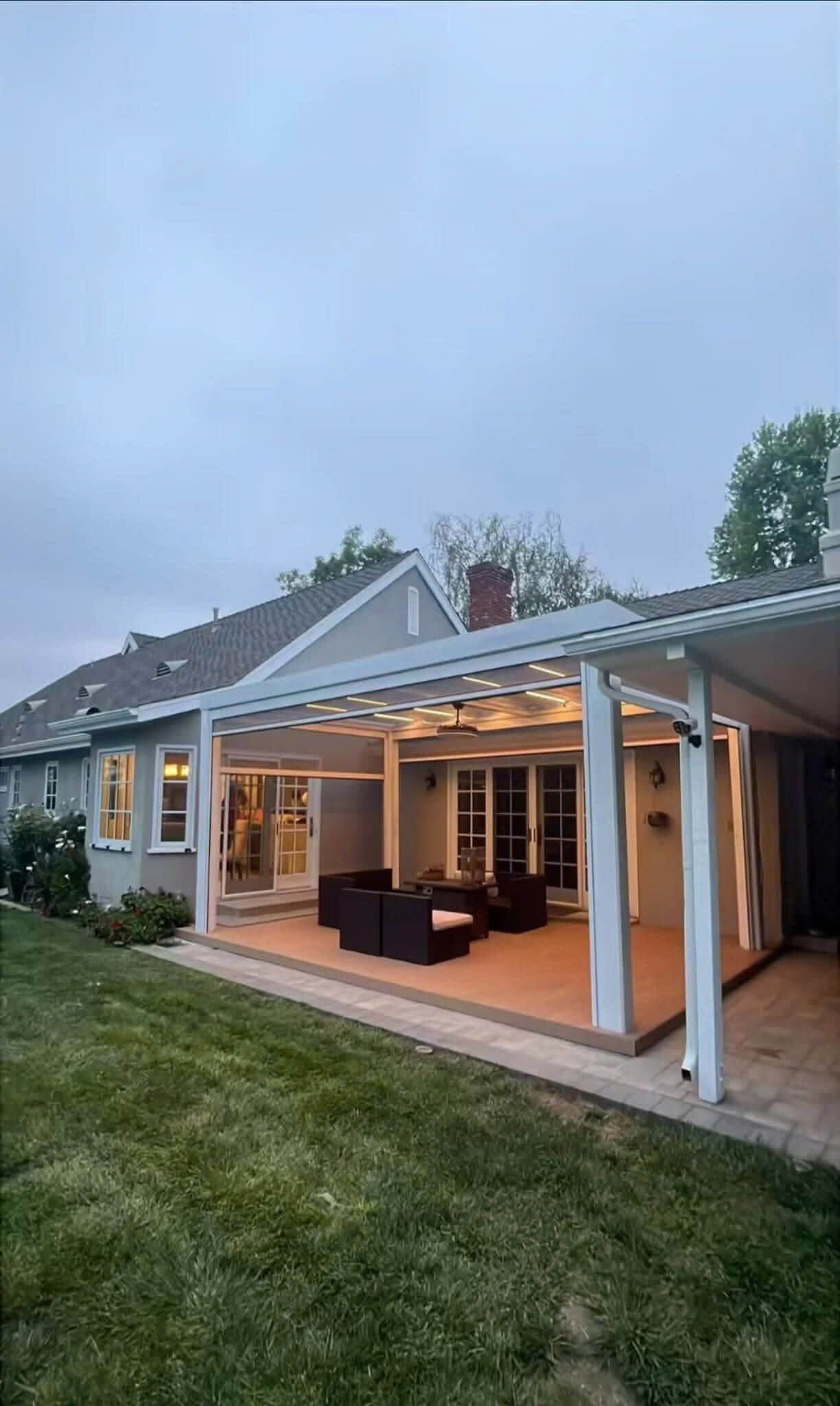 lắp đặt mái che tự động TP. HCM - mái che việt