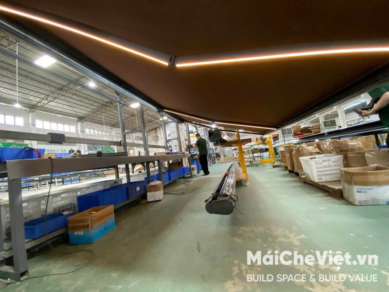 mái hiên di động tại khu biệt thự Nam viên