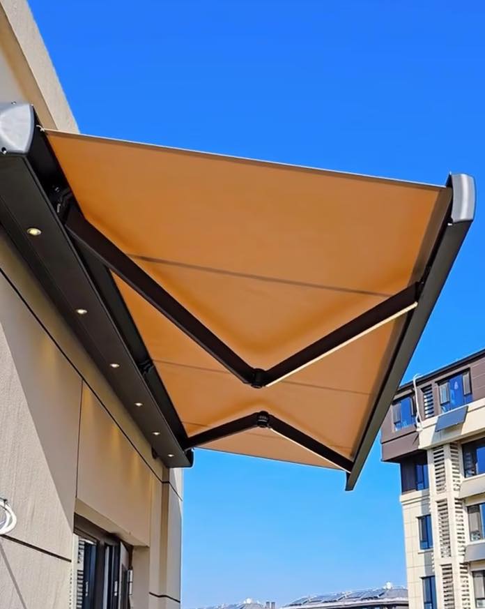 mái hiên di động cao cấp kích thước 4mx3m tại thành phố mới, tỉnh bình dương