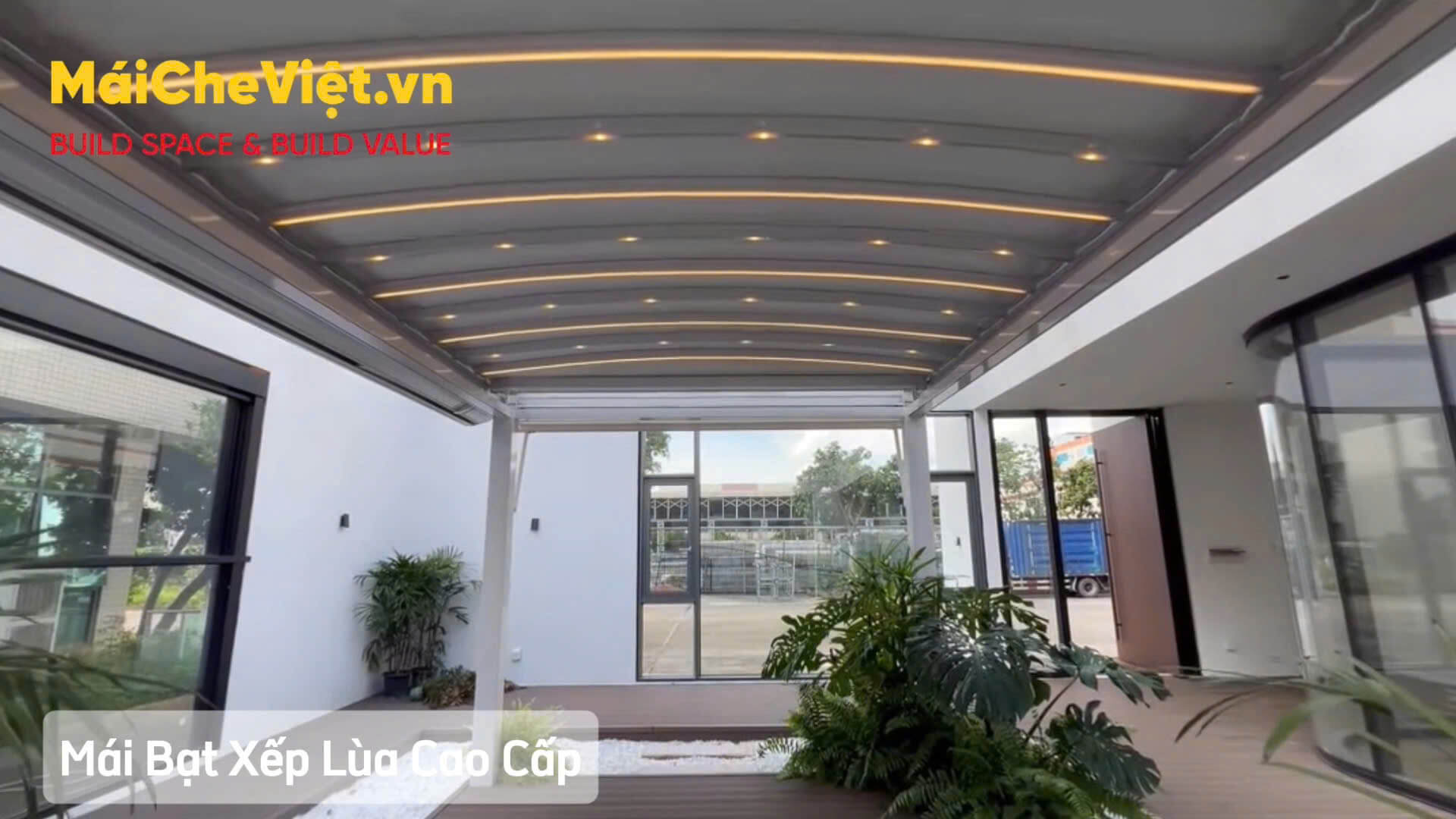 mái bạt xếp lùa cao cấp