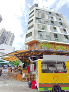 Thi công mái hiên Full Box 820 Mái Che Việt