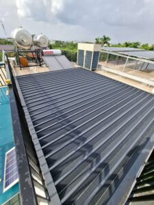 Mái nhôm xếp lùa tự động che ô lấy sáng sân thượng KDC Đạt Gia Hóc Môn