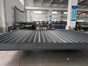 Mái nhôm xếp lùa tự động che ô lấy sáng sân thượng KDC Đạt Gia Hóc Môn