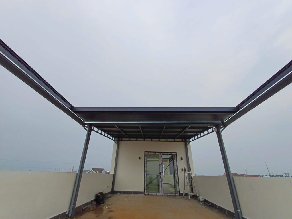 Hoàn thiện mái che sân thượng 50m² tại phường Long Bình Đồng Nai