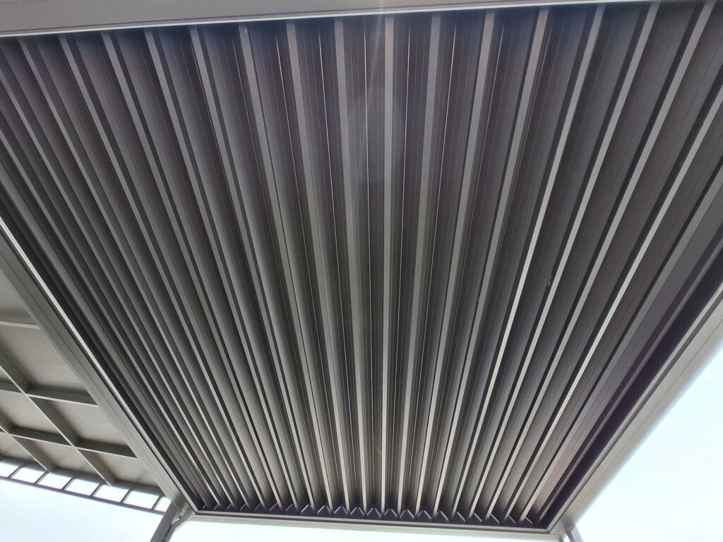 Hoàn thiện mái che sân thượng 50m² tại phường Long Bình Đồng Nai