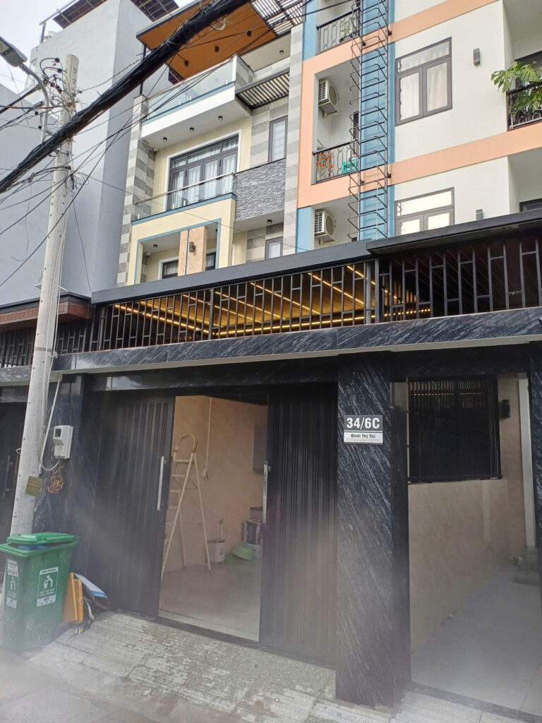 Công trình Mái Nhôm Xếp Lật Tự Động tại đường Nguyễn Thị Nghĩa Vạn Phúc City