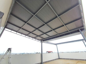 Mái nhôm xếp lùa díc dắc kết hợp tấm lợp hợp kim nhôm tại Long Bình Đồng Nai